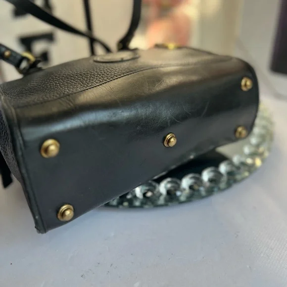 Dooney & Bourke vinyl Black Pebbled Leather Shoulder Bag - Picture 10 of 17